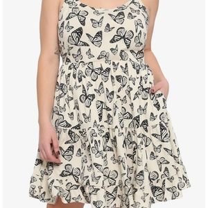 Plus Butterfly Pocket Dress